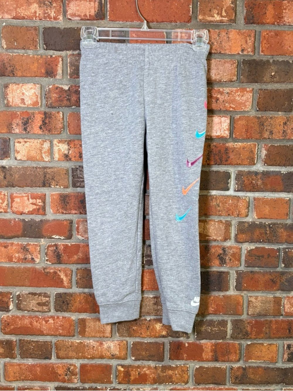 Nike girls multi-swoosh stacked logo fleece jogger sweatpants gray 6X